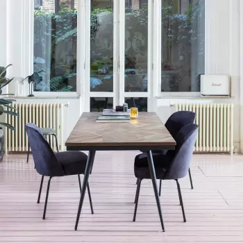 Drevený jedálenský stôl Rhombic