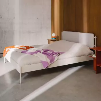 Kovová posteľ Eton Basic