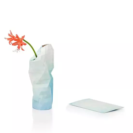 Malý papierový obal na vázu – Blue Tones