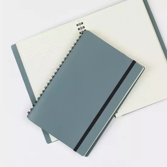 Zápisník v kožených doskách Large  – modrý