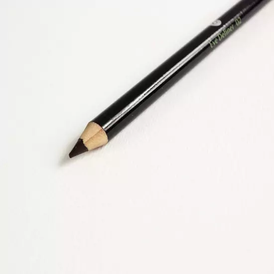 Ceruzka na oči Kajal Eye Definer 02 brown