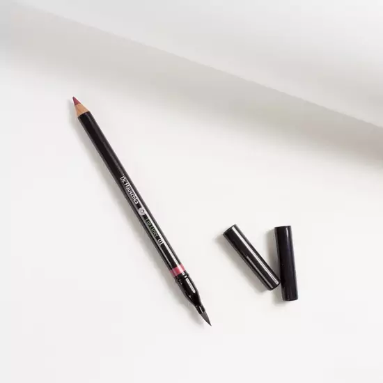 Kontúrovacia ceruzka Lip Line Definer 01 tulipwood