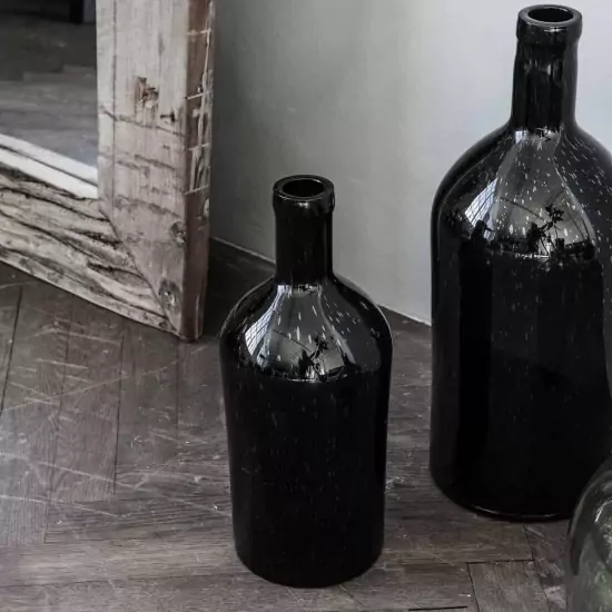 Sklenená váza Bottle