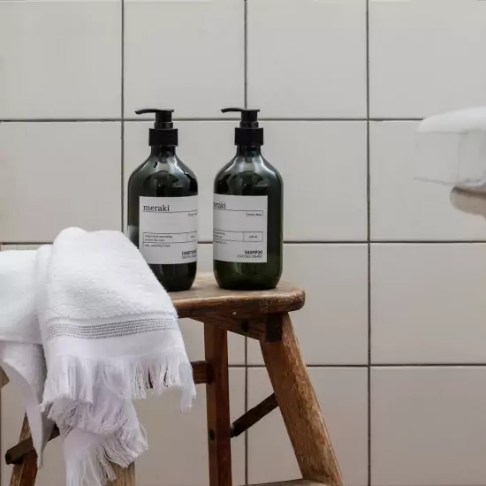 Výživný šampón pre poškodené vlasy Linen dew – 490 ml