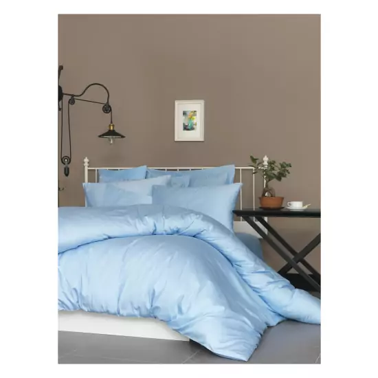 Modrý saténový set posteľnej bielizne