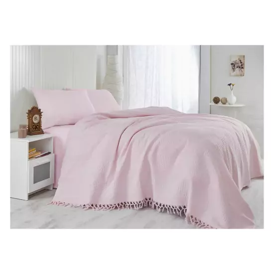 Ružový prehoz na posteľ – 220 × 240 cm