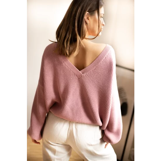 Ružový sveter s výstrihom do V – one size