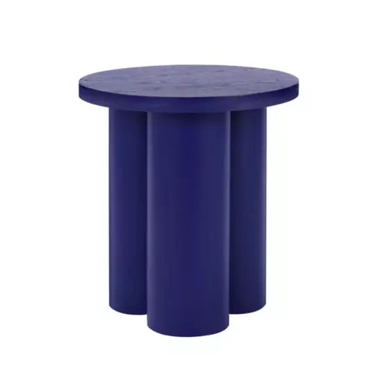 Modrá stolička Oly