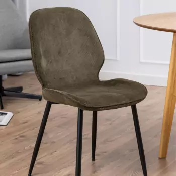 Jedálenská stolička Femke – zelená