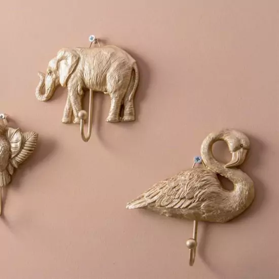 Vešiak Flamingo – zlatý