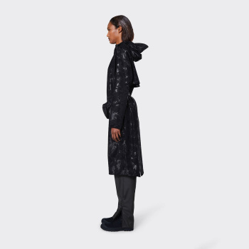 Čierny vodeodolný kabát Longer Jacket